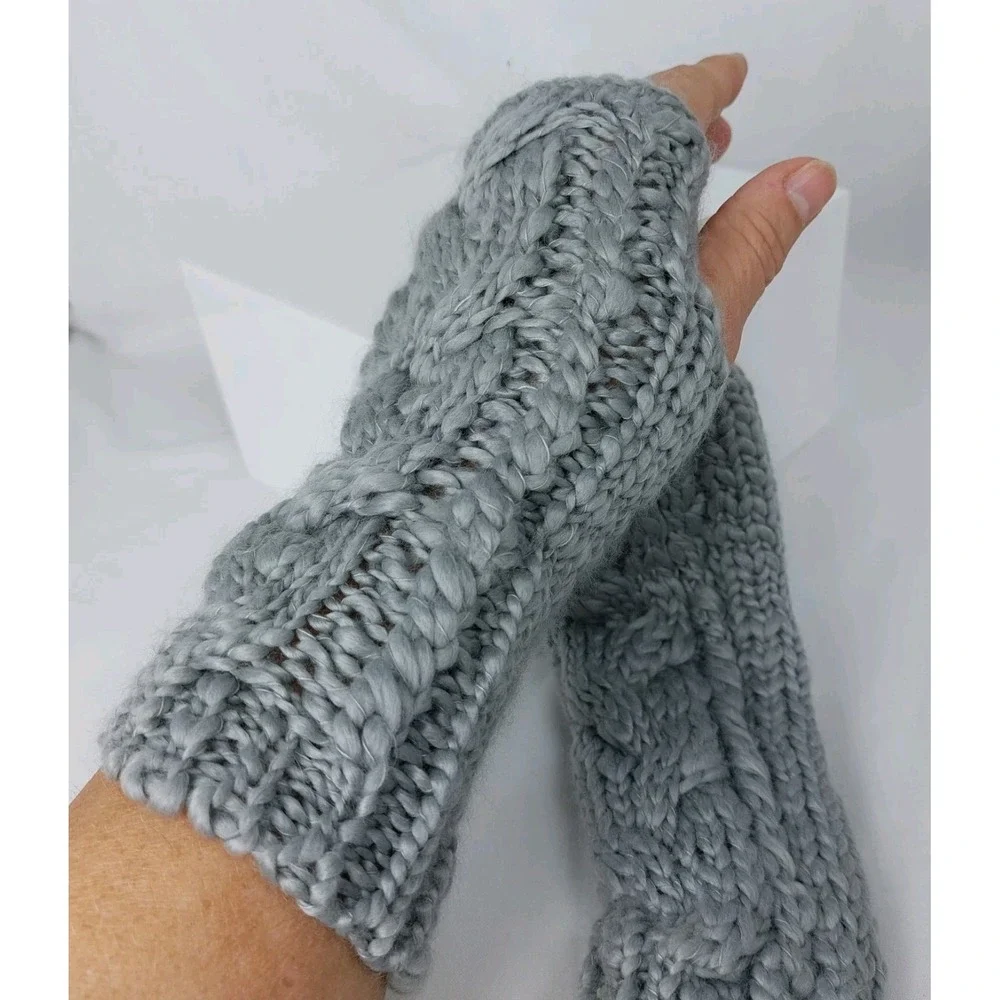 Rooted Soul Fingerless Cable Knit Gloves‎ Hand Warmers 3